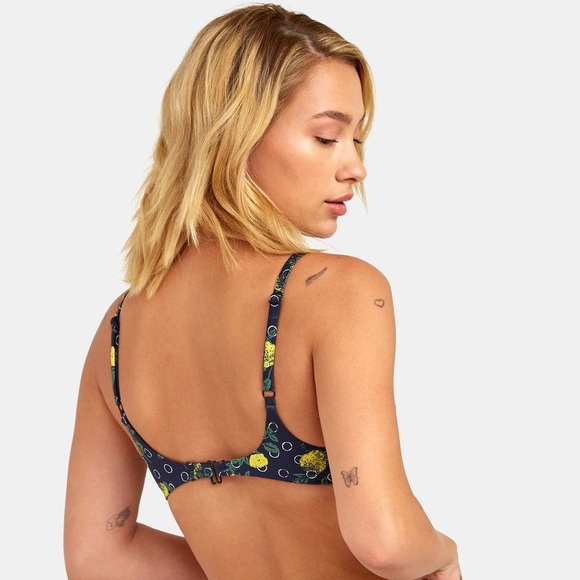 ☀️RVCA Dazed Underwire Bikini Top☀️ - Picture 4 of 4